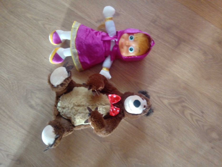 Masza i niedźwiedź+ książki.