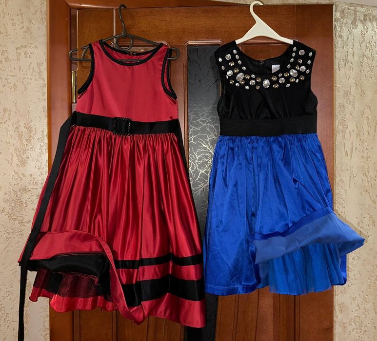 Новогодние костюмы и платья