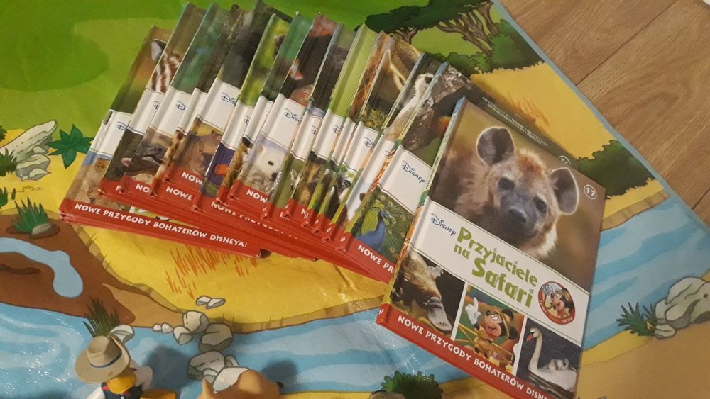 Kolekcja Disneya Przyjaciele na safari z dużą mata i figurkami