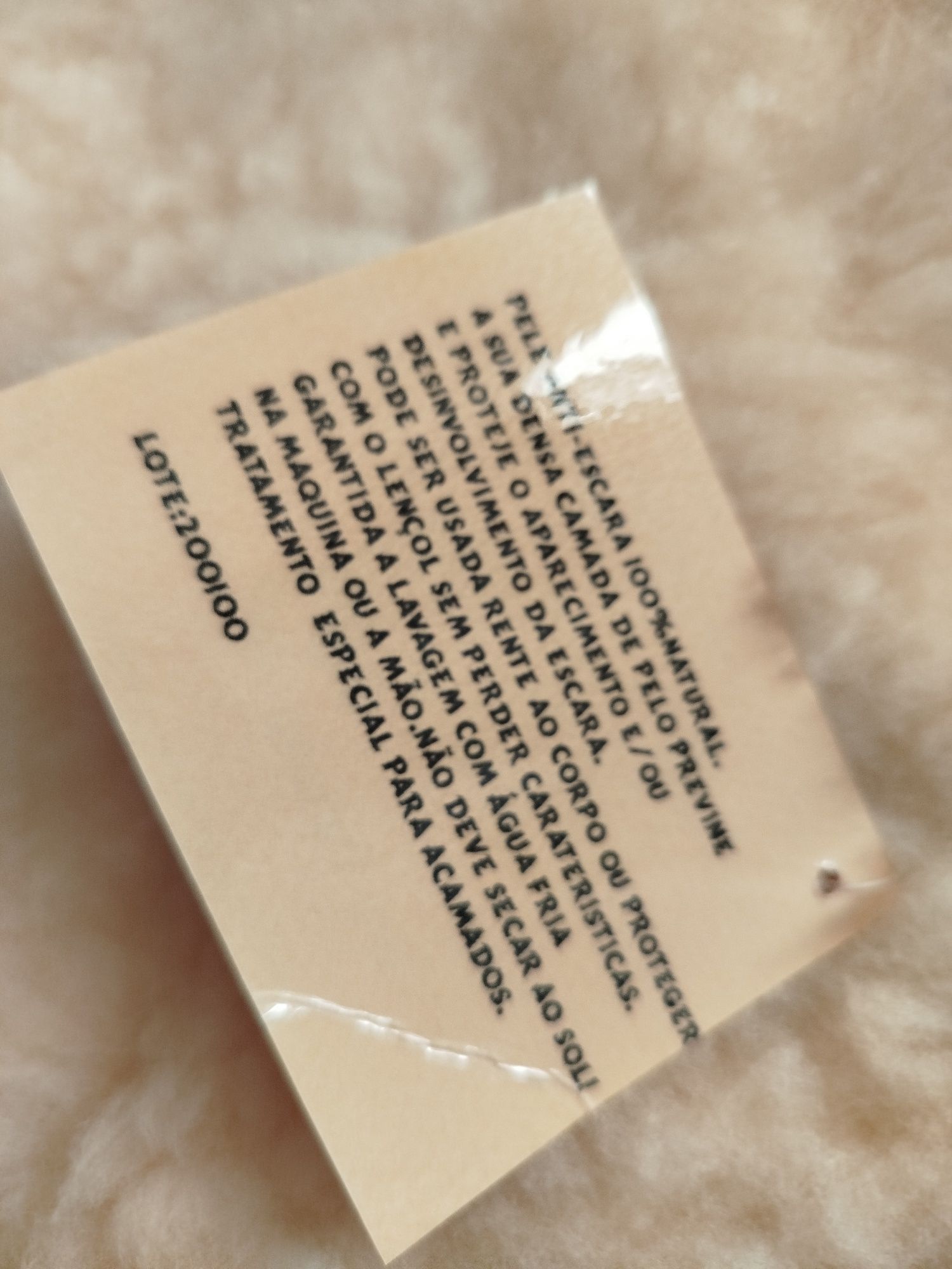 Vendo pele de ovelha genuína