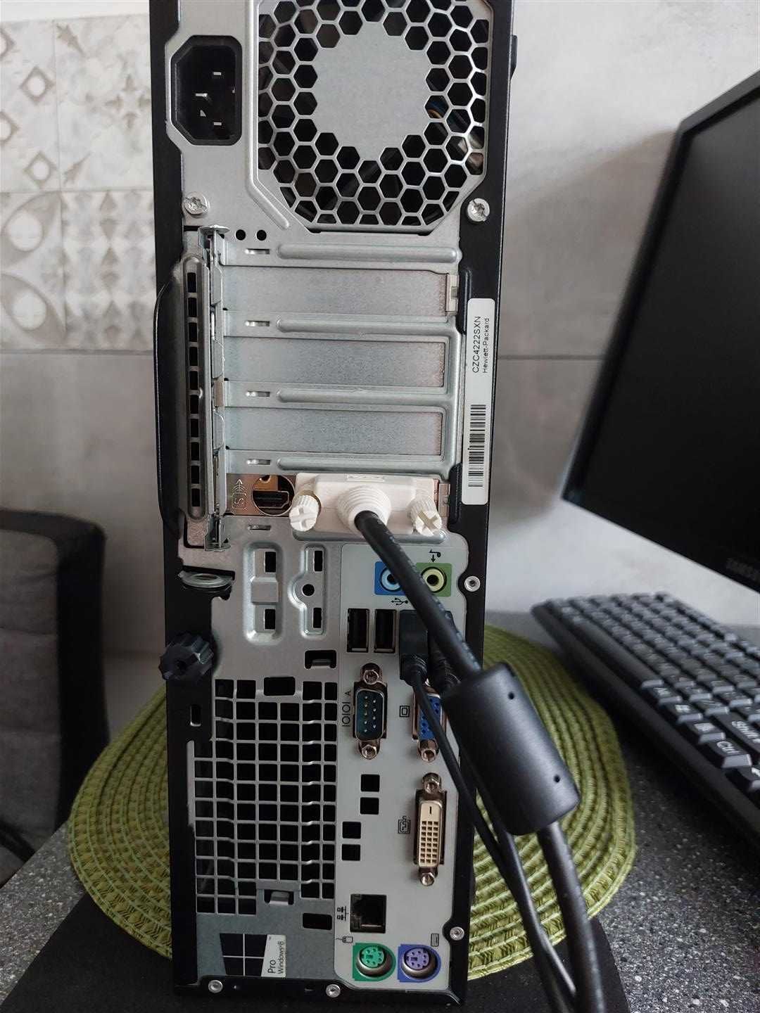 Komputer i5-4570 4X3,3GHz, 256 SSD, HD 1TB, 2 Karty Graficzne, Monitor