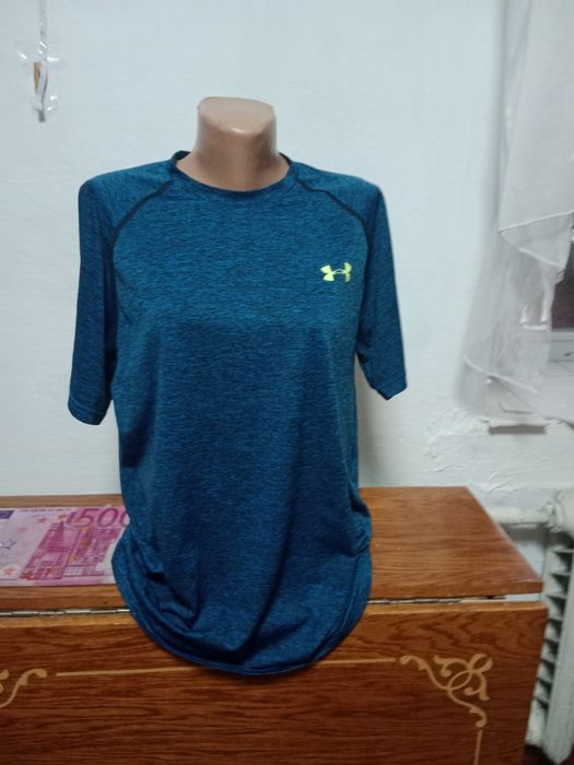 Футболка Under Armour размер М