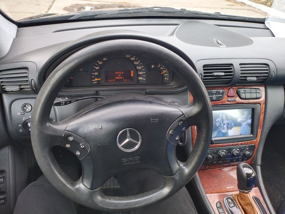 Мерседес 203 продам