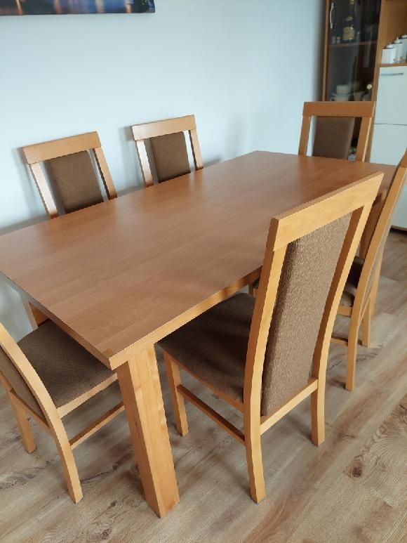 Stół rozkladany+6 krzeseł