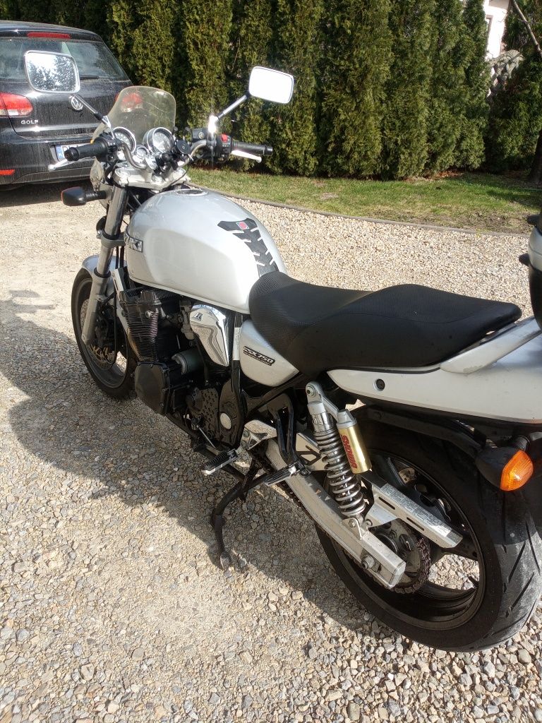 Sprzedam Suzuki GSX 750