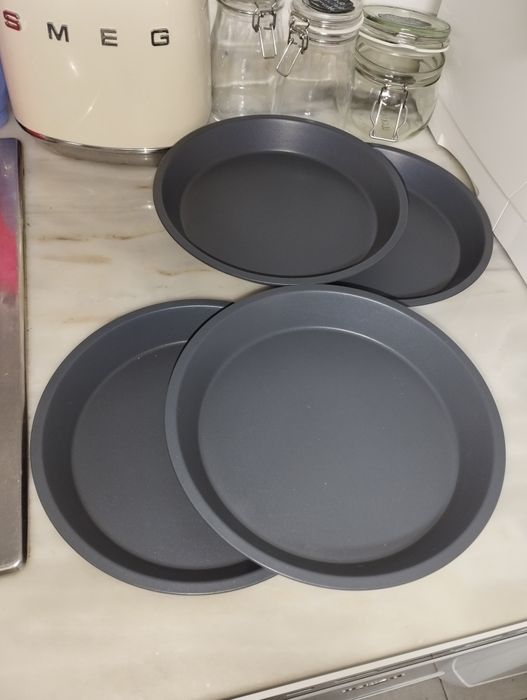 Conjunto de Tabuleiros de Forno (novos)