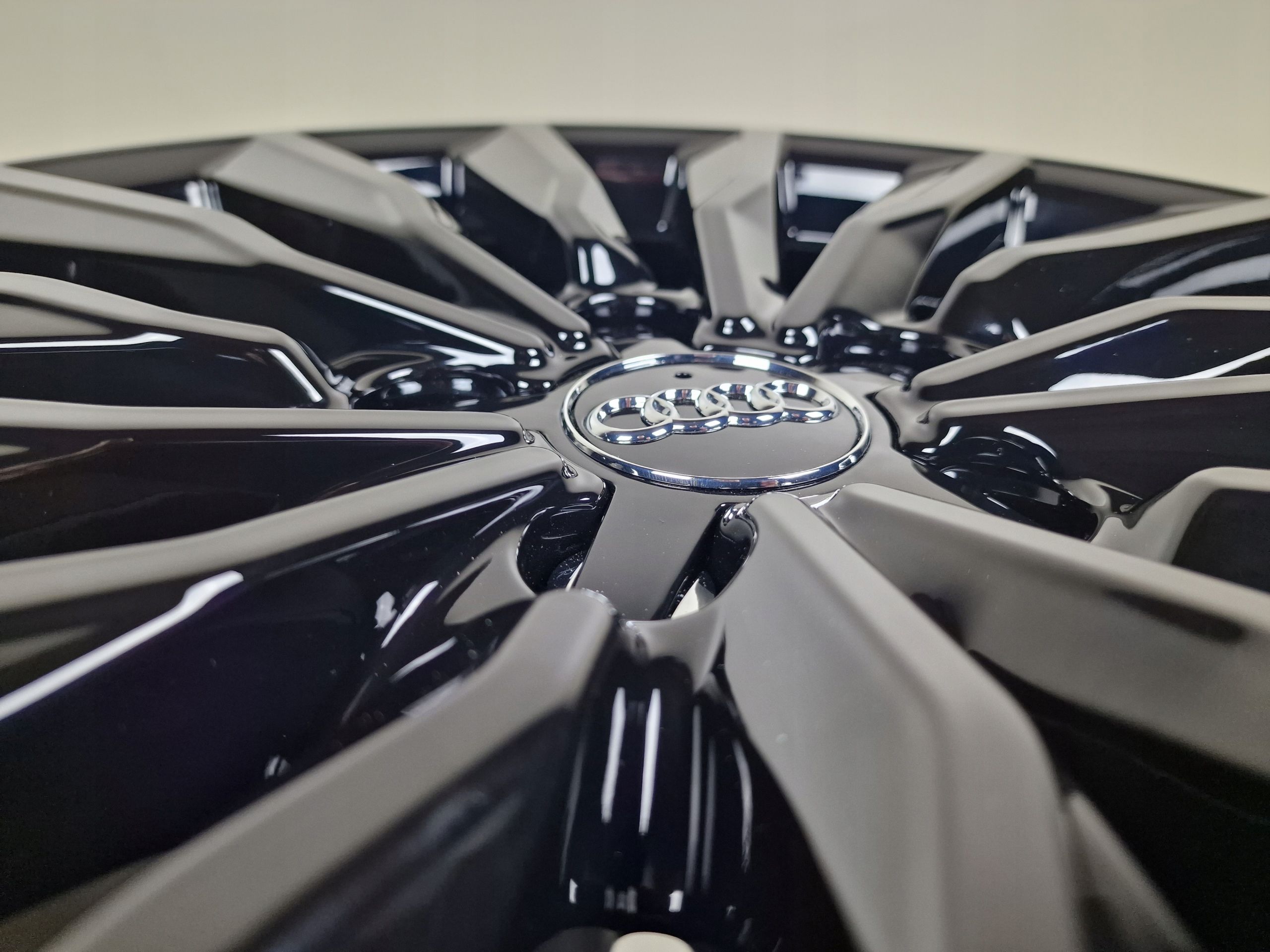 Oryginalne Felgi Audi 18” A3 A4 A6 A8 Q3 TT