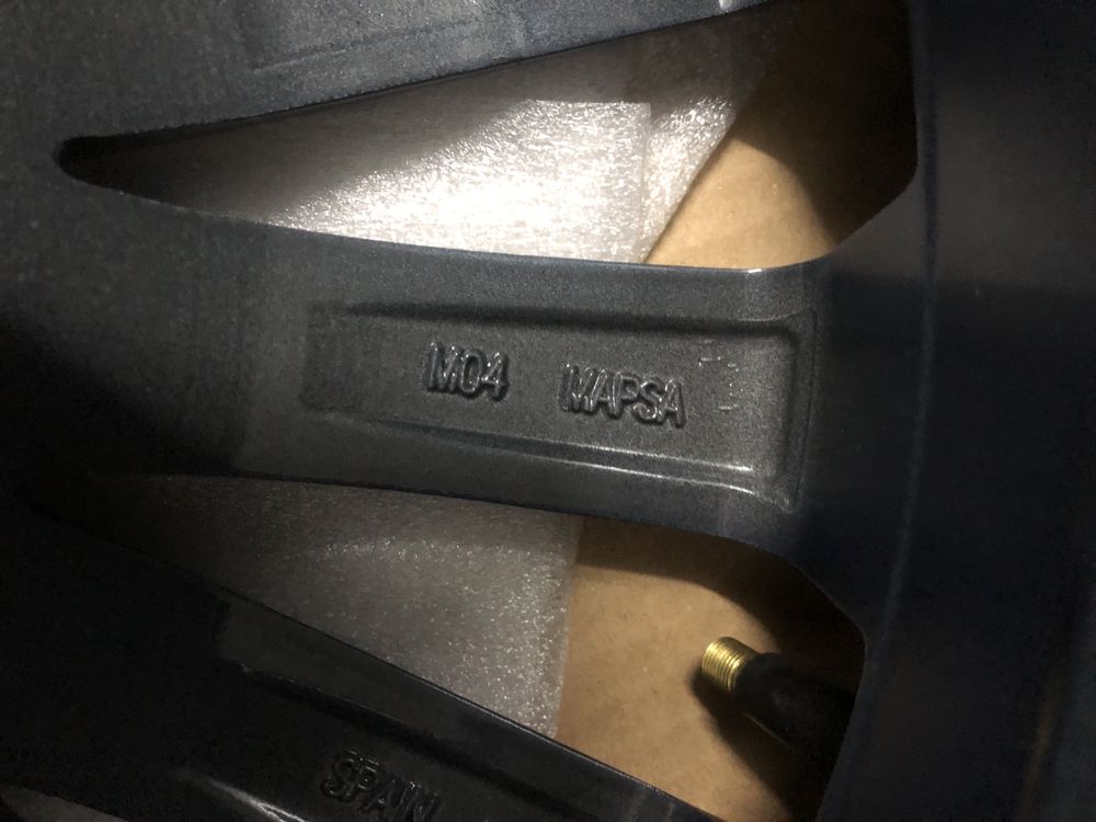 Nowa oryginalna felga aluminiowa Seat Ibiza IV