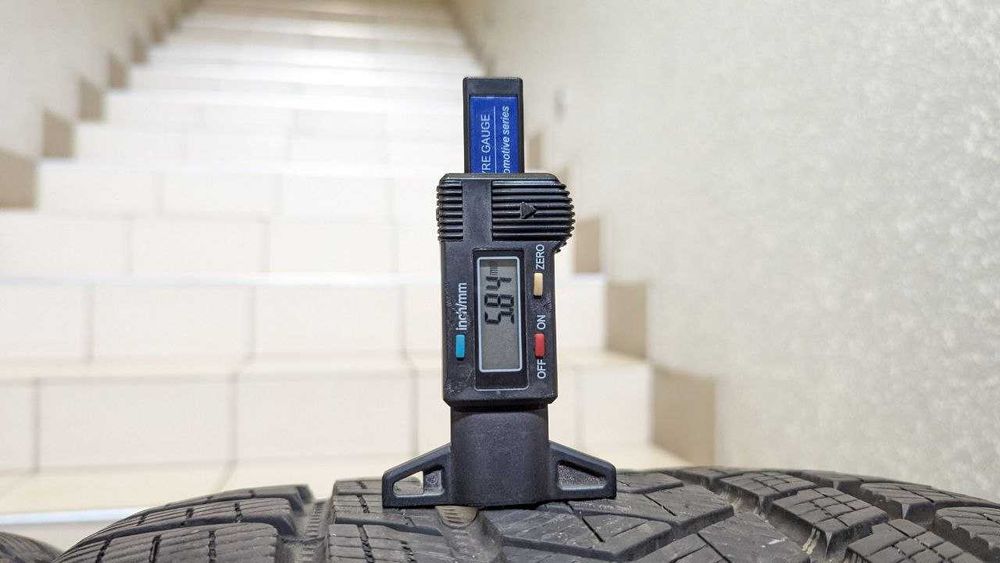 Шини 305/35 R21 109V Pirelli Scorpion Winter NO