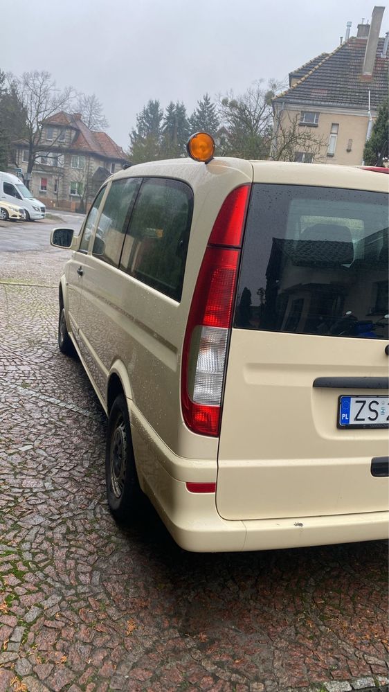 Mercedes Benz Vito extra Long automat 9 osobowy