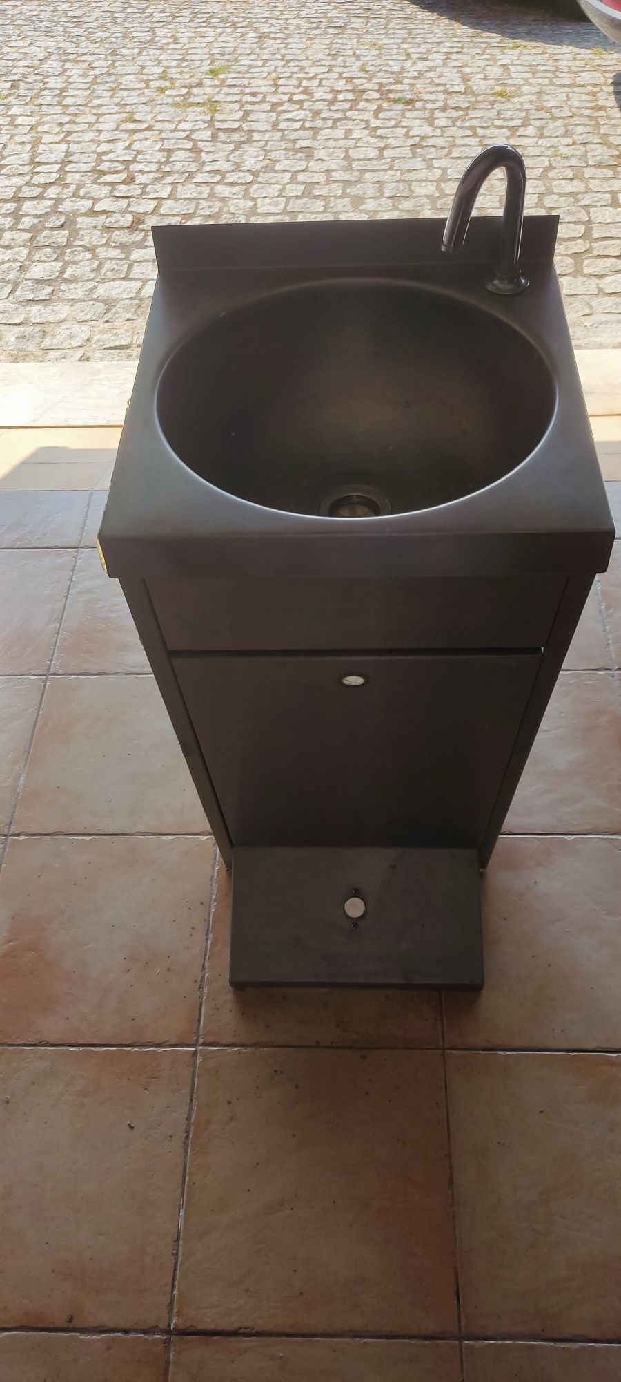Lavatório ou pio de inox