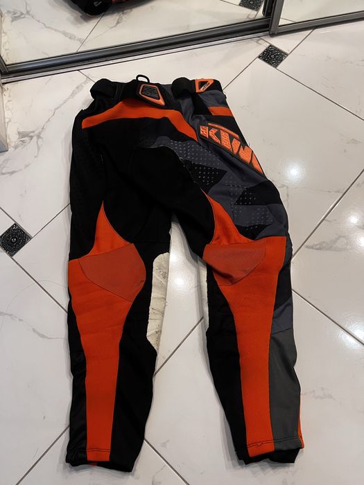 Мото костюм ktm.