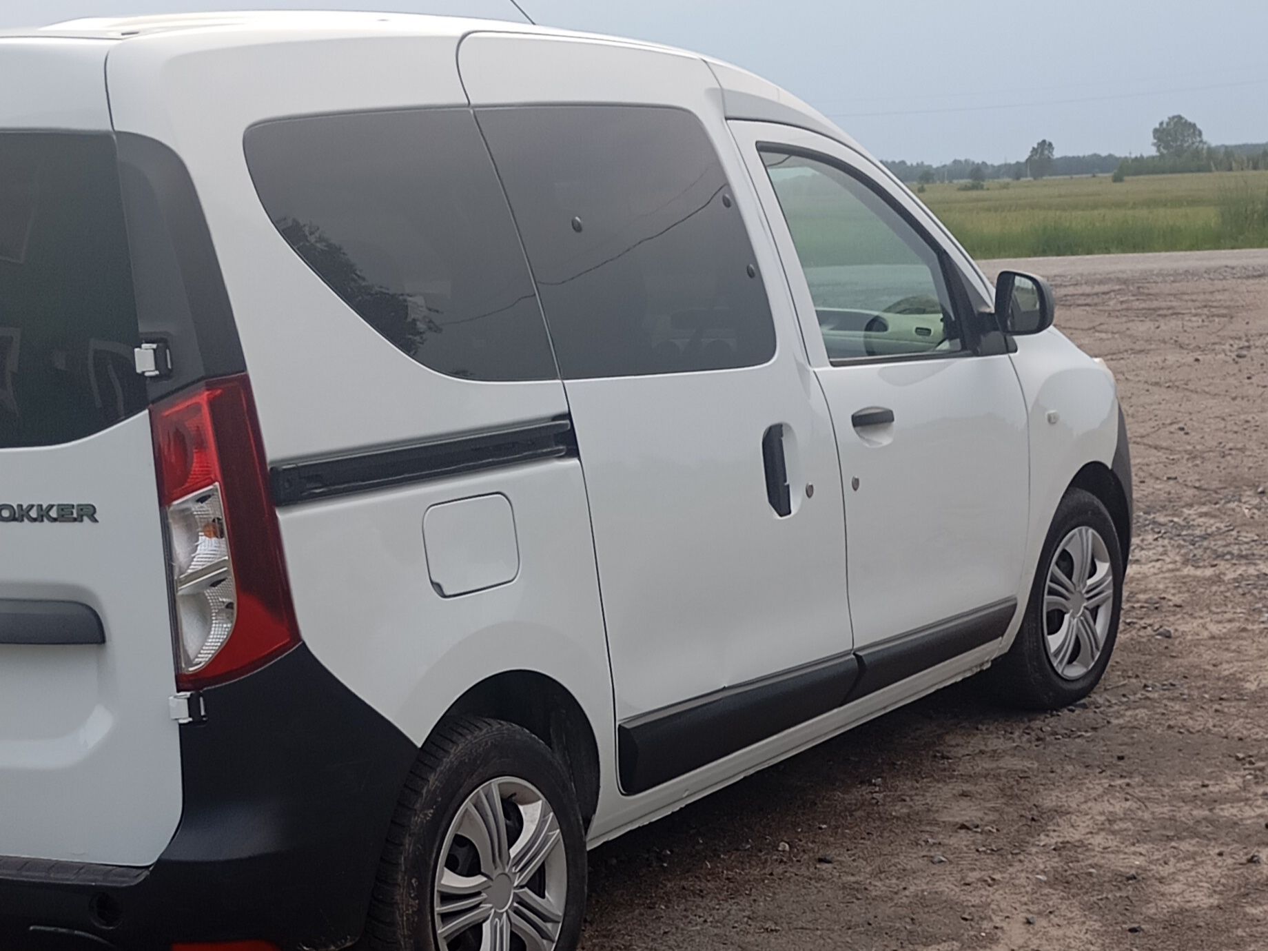 Dacia Dokker 2013р.