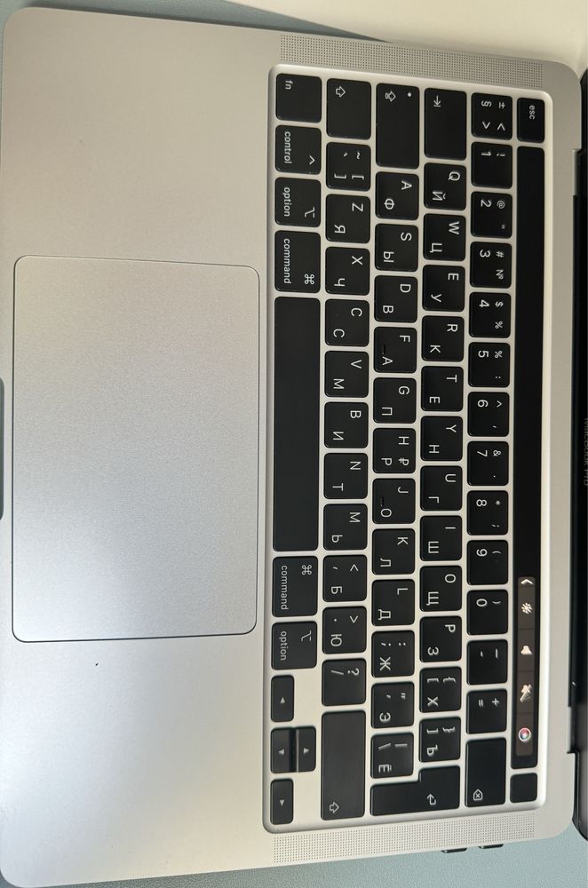 Macbook Pro 13 2020 i5 16gb