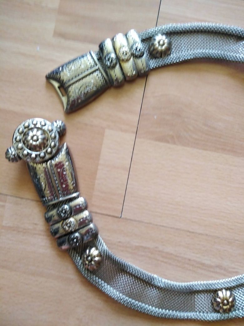 Pasek ozdobny metalowy, kolor srebrny