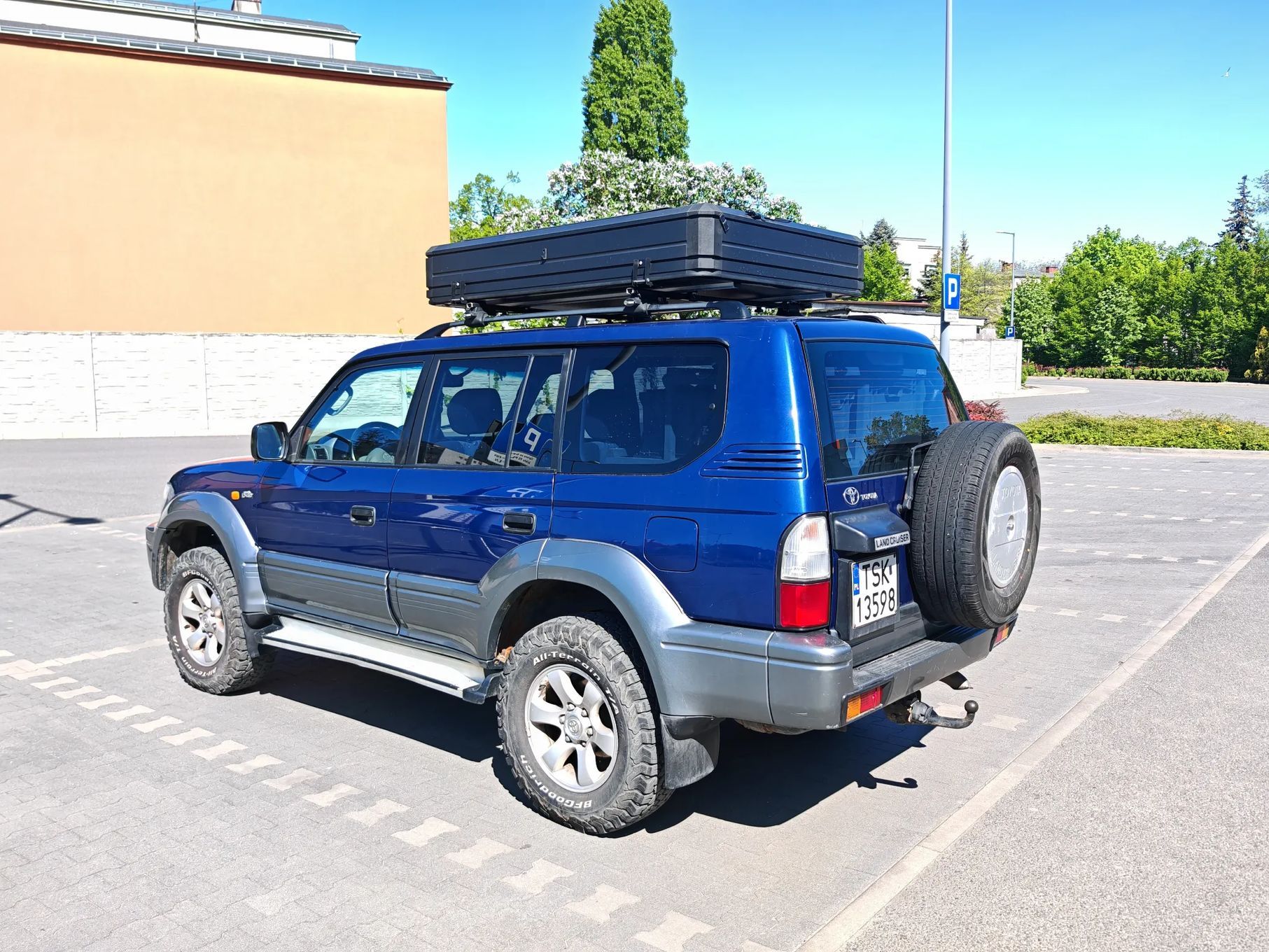 Toyota Land Cruiser Piękna Toyota Land Cruiser J95 zabudowa wyprawowa zdrowa rama