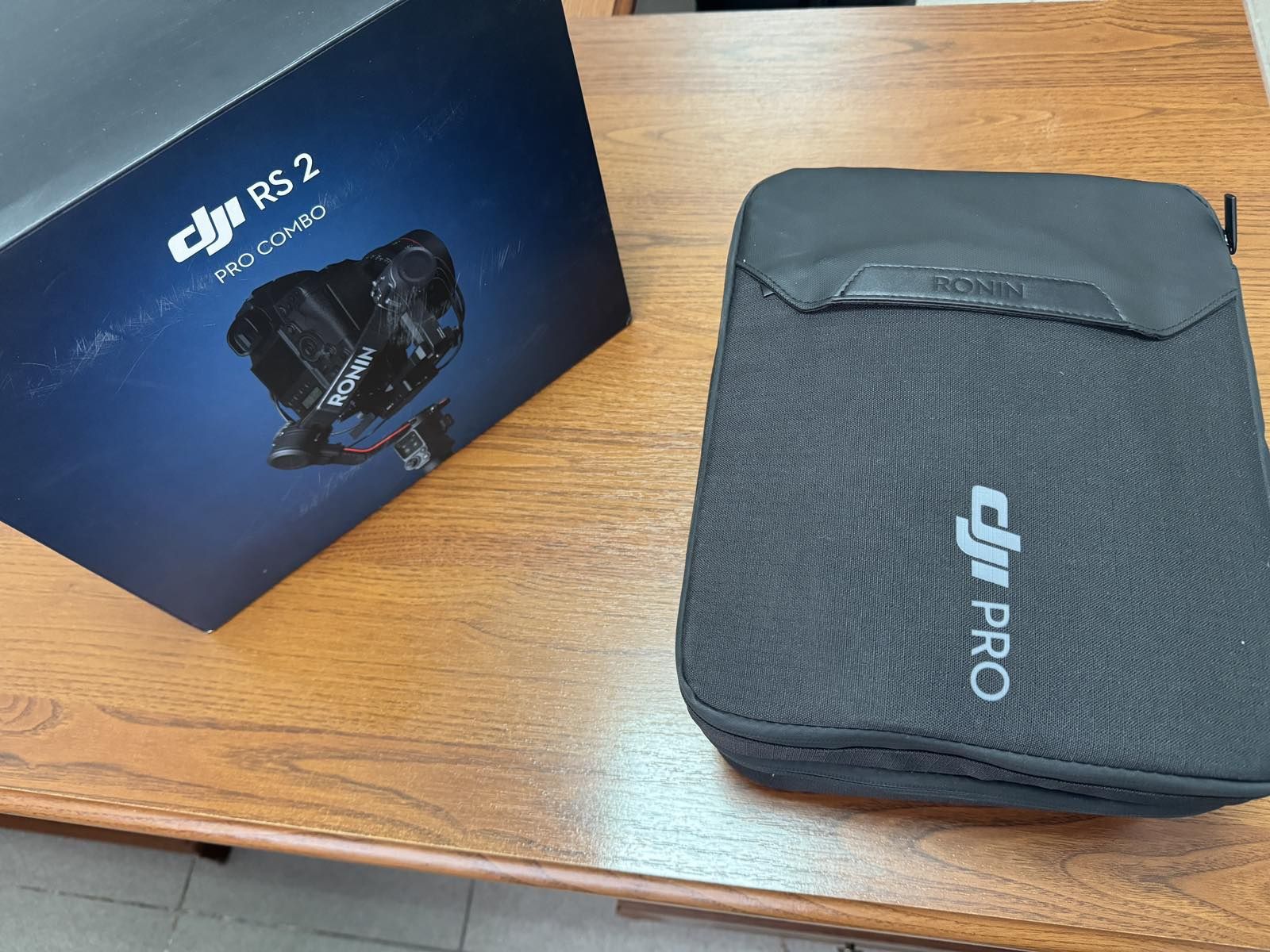 DJI RS 2 Pro Combo професійний стабілізатор для камери