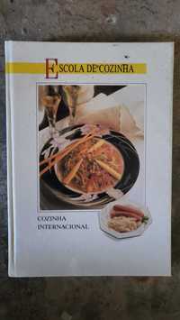 Coleção livros "Escola de cozinha" - 14 livros
