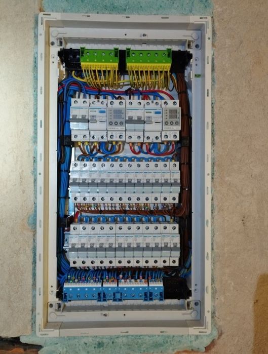 Електрик. Електромонтажні послуги.