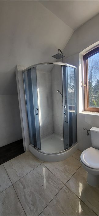 Lokal na magazyn-produkcję