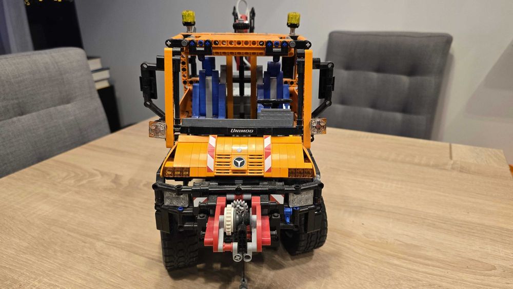 LEGO Technic Unimog 8110