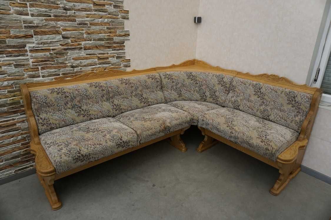 Komplet narożnik kuchenny z litego dębu + stół + 2 krzesła (k-497)