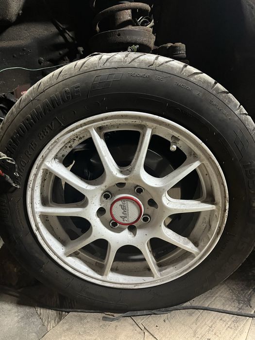 Продам диски R15 новые