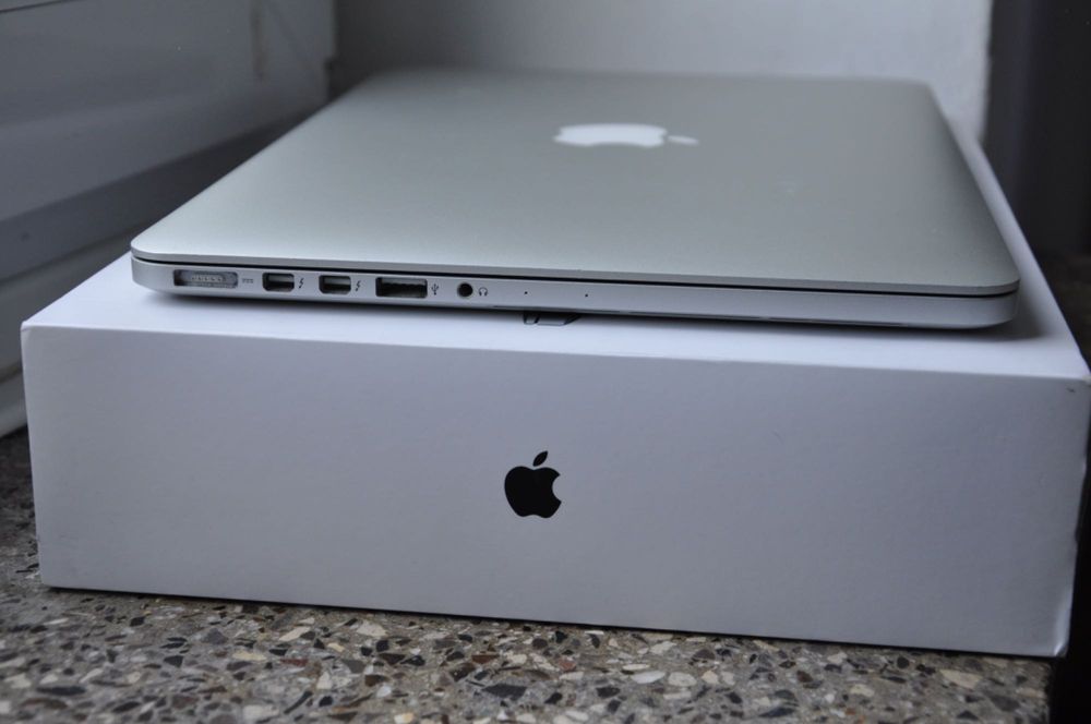 MacBook Pro Retina 13 2015 A1502 16GB / 256GB Komplet Stan idealny