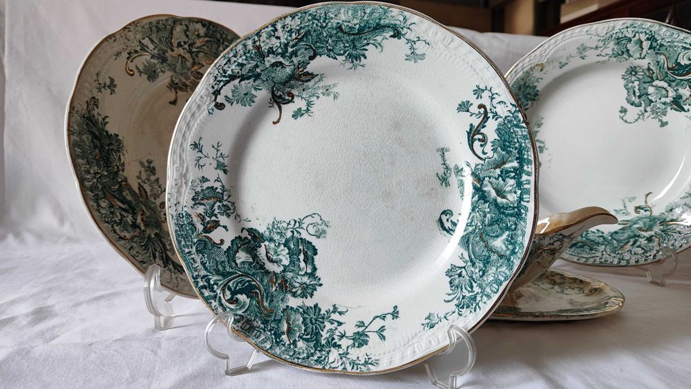 Serviço antigo e raro da Fábrica de Sacavém - Togo verde