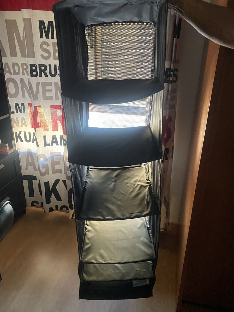 Organizador de roupas