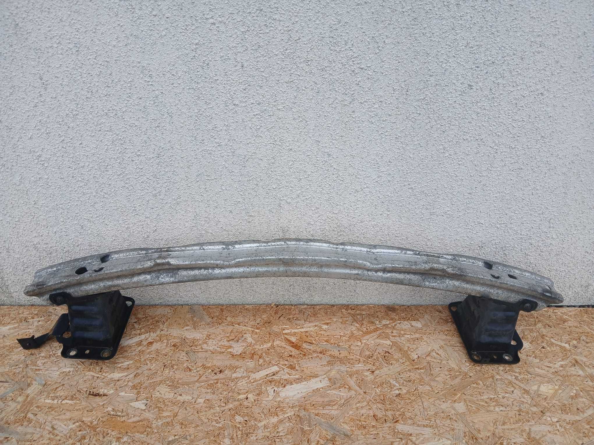 Opel Vectra c lift 05-08 przód przednia belka zderzaka kompletna