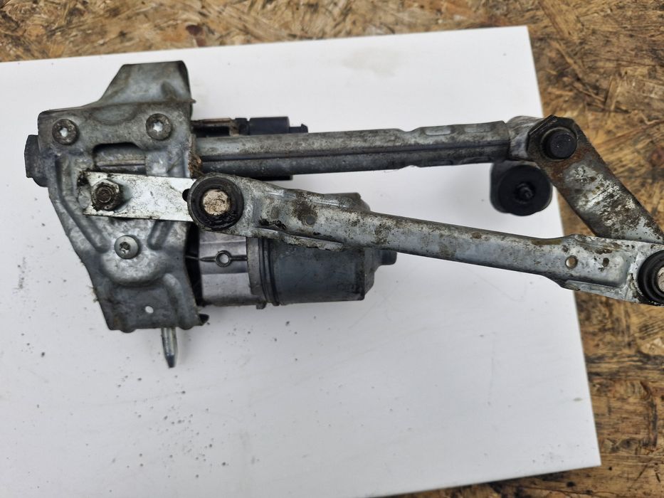 Mechanizm wycieraczek seat
