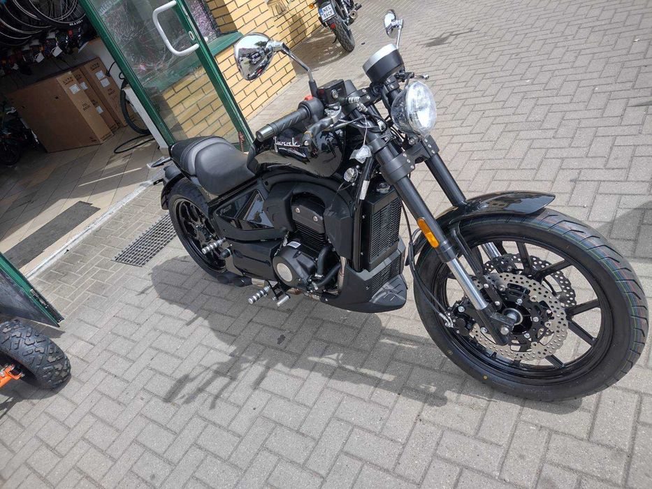 NOWY Junak M15 czarny 125 cm3 dostępny od ręki