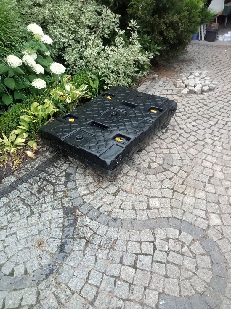 Sprzedam pojemnik składany