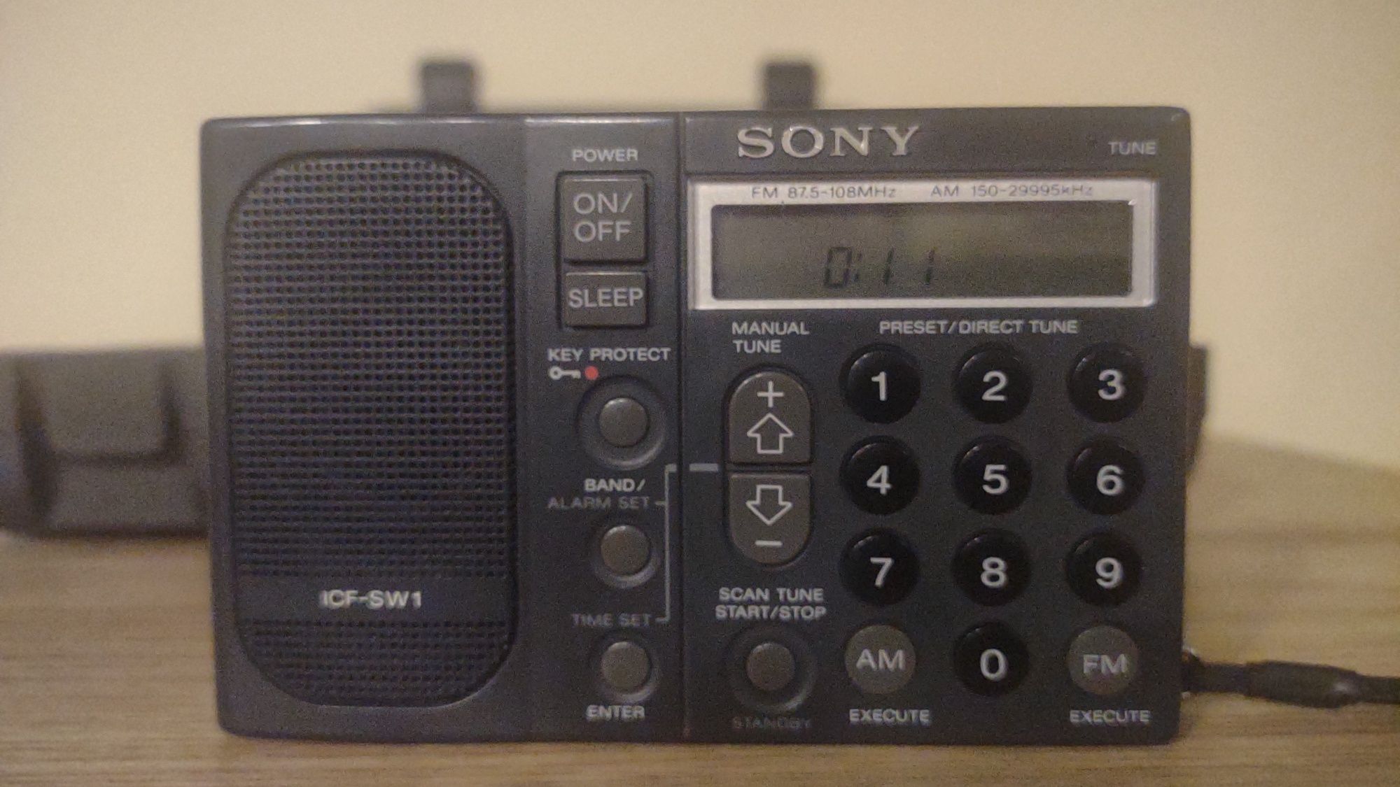 Radio Sony ICF-SW1S