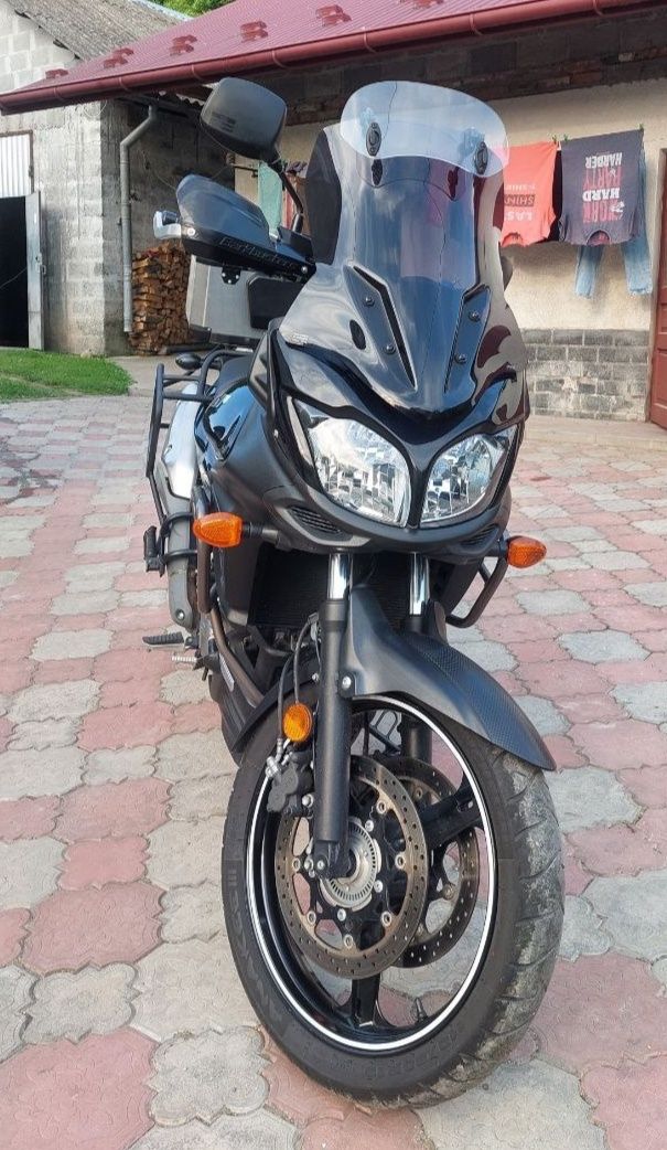 Suzuki V-strom DL 650