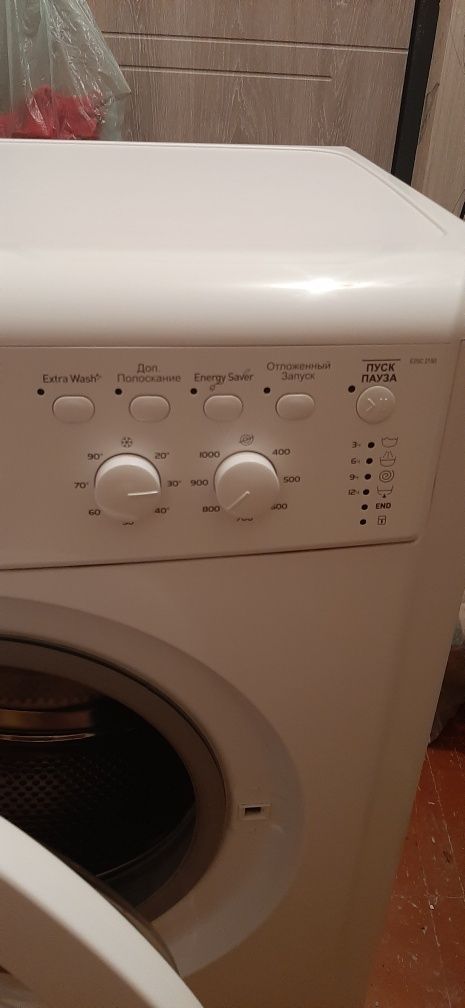 Indesit Е2SC 2150 W  UA стиральная машинка