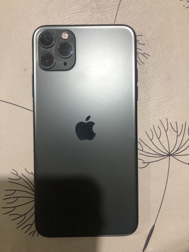 Iphone 11 pro max COMPLETAMENTE NOVO