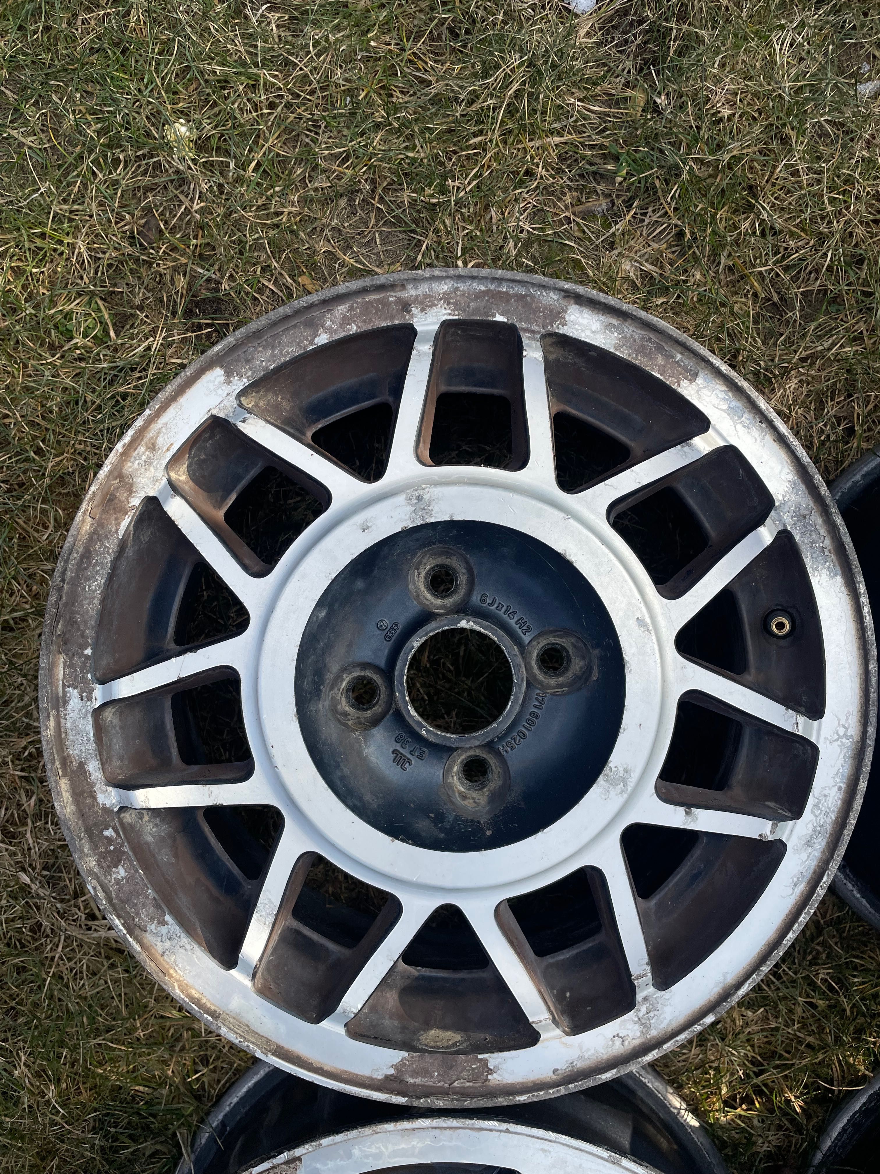 Felgi Snowflake VW Golf MK1 14”
