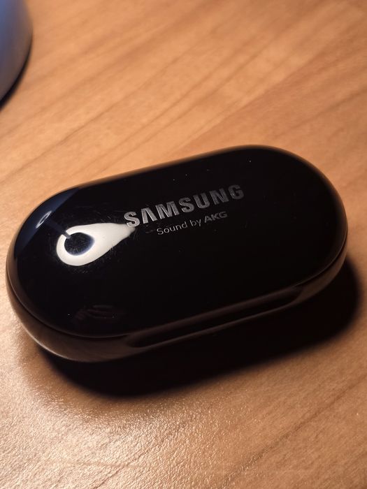 Samsung Buds - Soundtrack by AKG