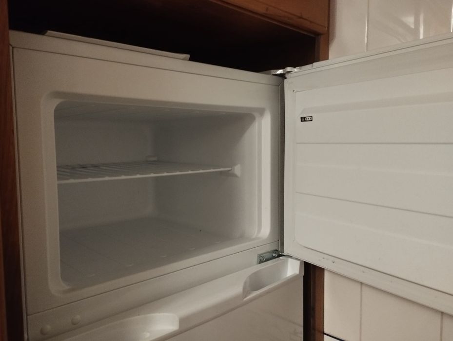 Frigorífico Electronia Robim