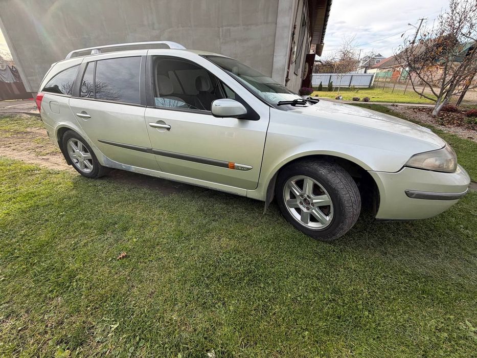 Продам Лагуну 2002