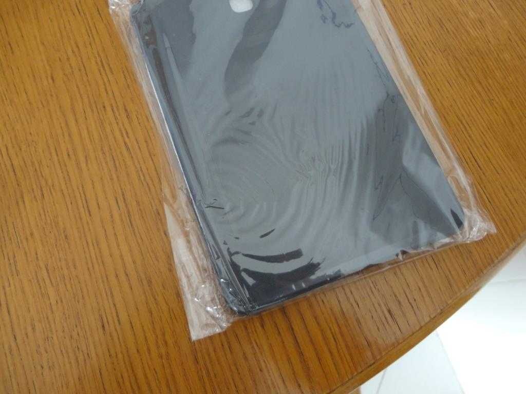 Capa/vidro temperado Samsung Tab S2 (SM-T710)