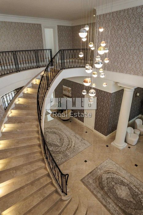 Продаж/Будинок/750 м2/Крюківщина/вул. Молодіжна, 3/Києво-Святошинський