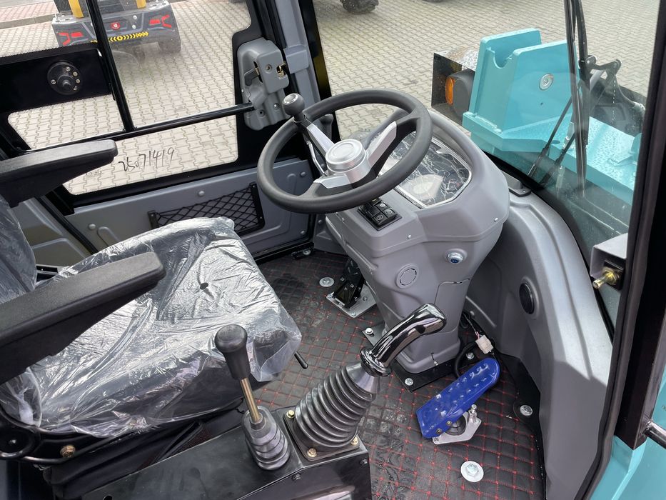 Фронтальний Навантажувач 2.5 Тон Новий