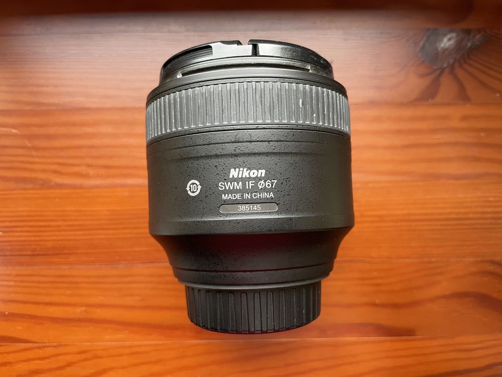 Nikon Nikkor 85 mm f/1.8