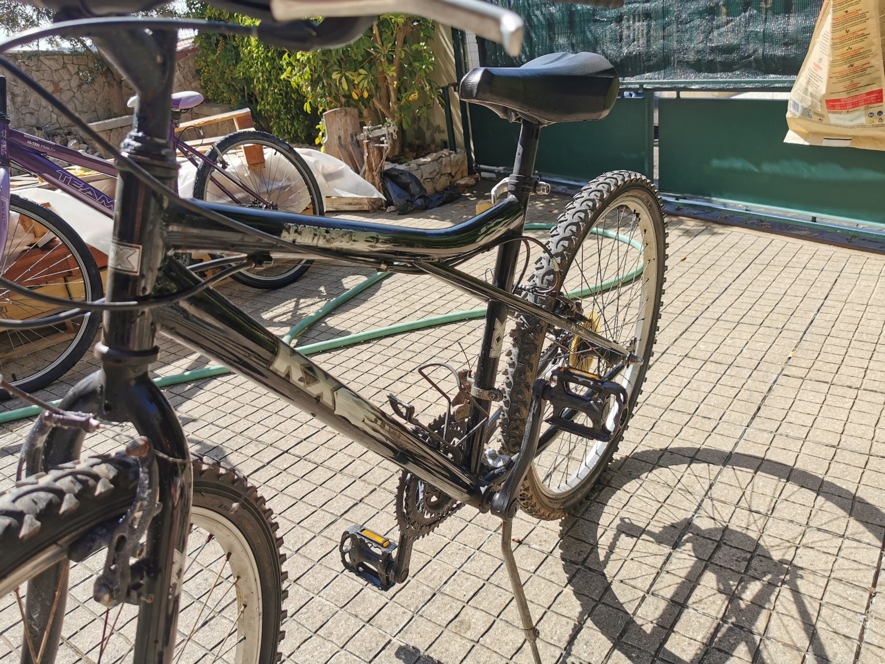 Vendo bicicleta.