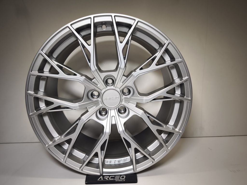 Felgi Arceo Roma 19 "5x112 et 40 Hyper silver