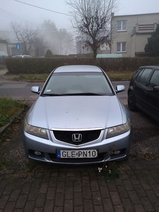 Honda Acord 2005 r 2.2
