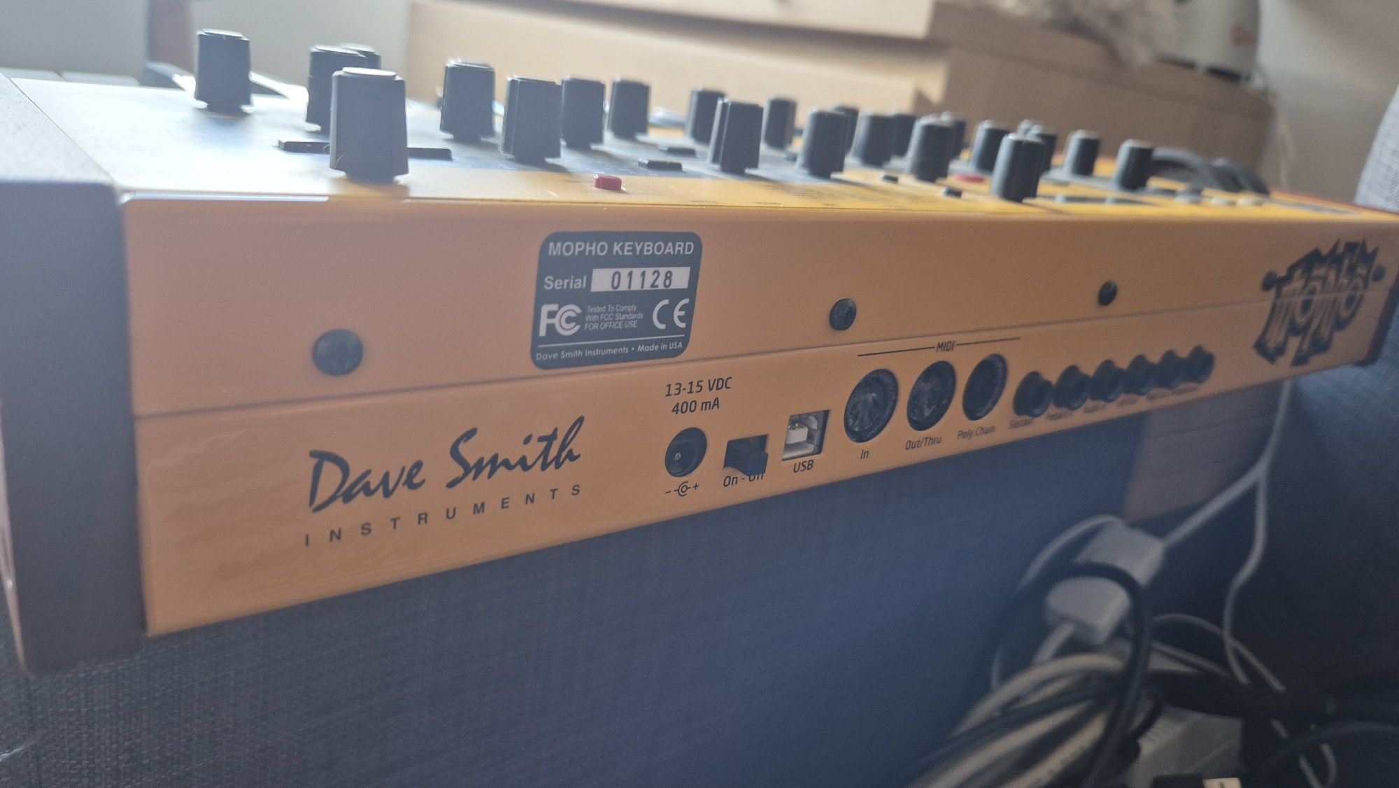 Sintetizador Analógico Dave Smith Mopho Keyboard